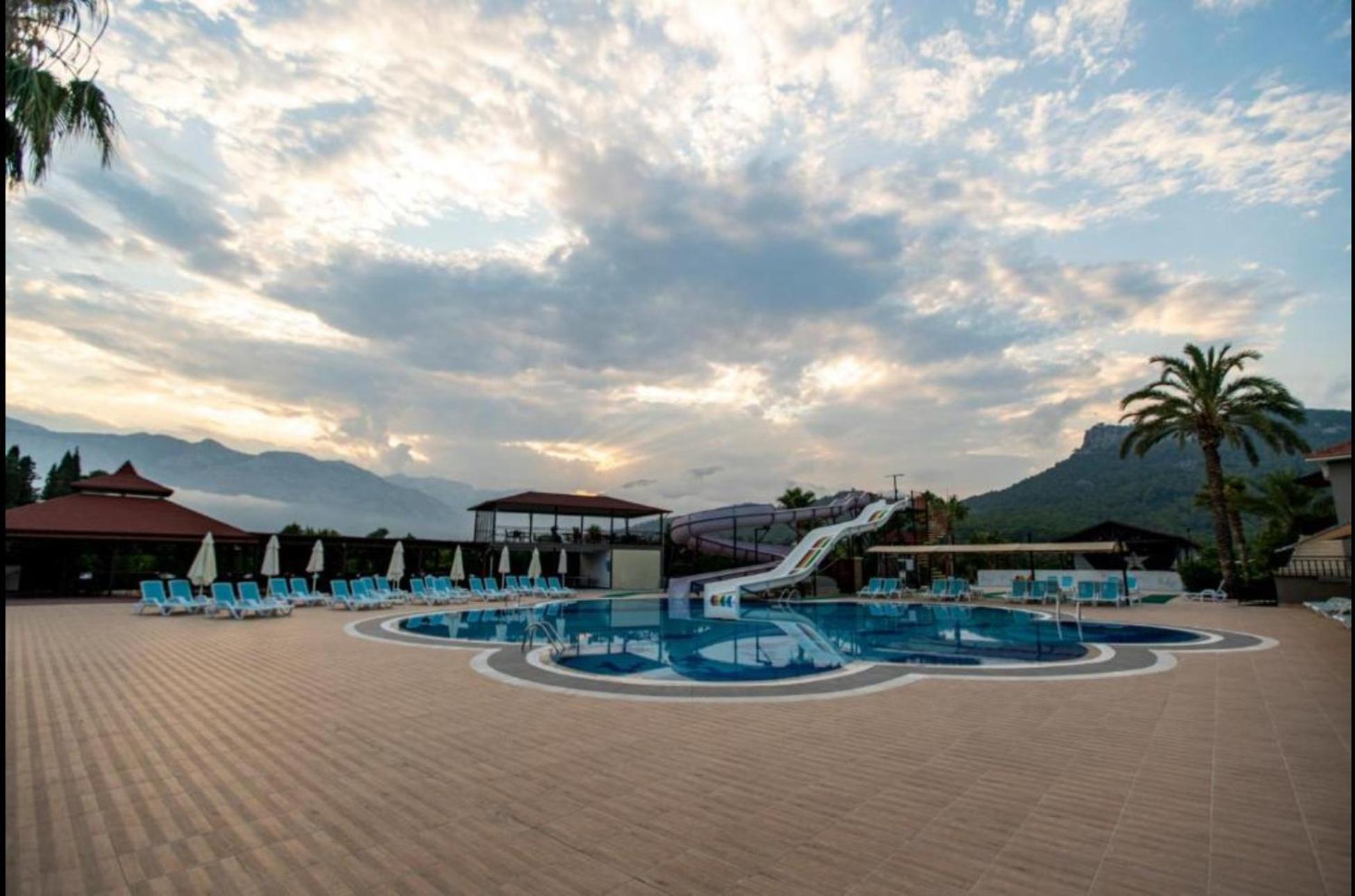 Mir'Amor Garden Resort Hotel อันตัลยา ภายนอก รูปภาพ